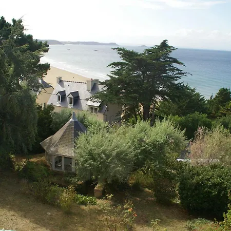 Beautiful With Sea View In Holiday home