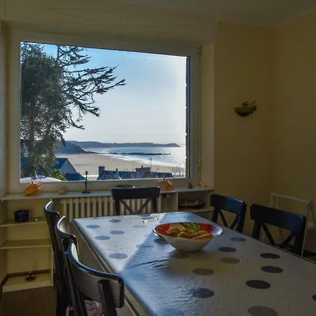 Holiday home Beautiful With Sea View In